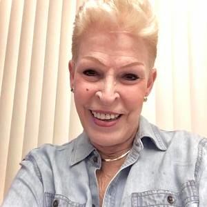 Meet your Posher, Anneke